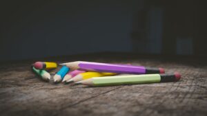 てんかんの発作を予防するための必須用品は？